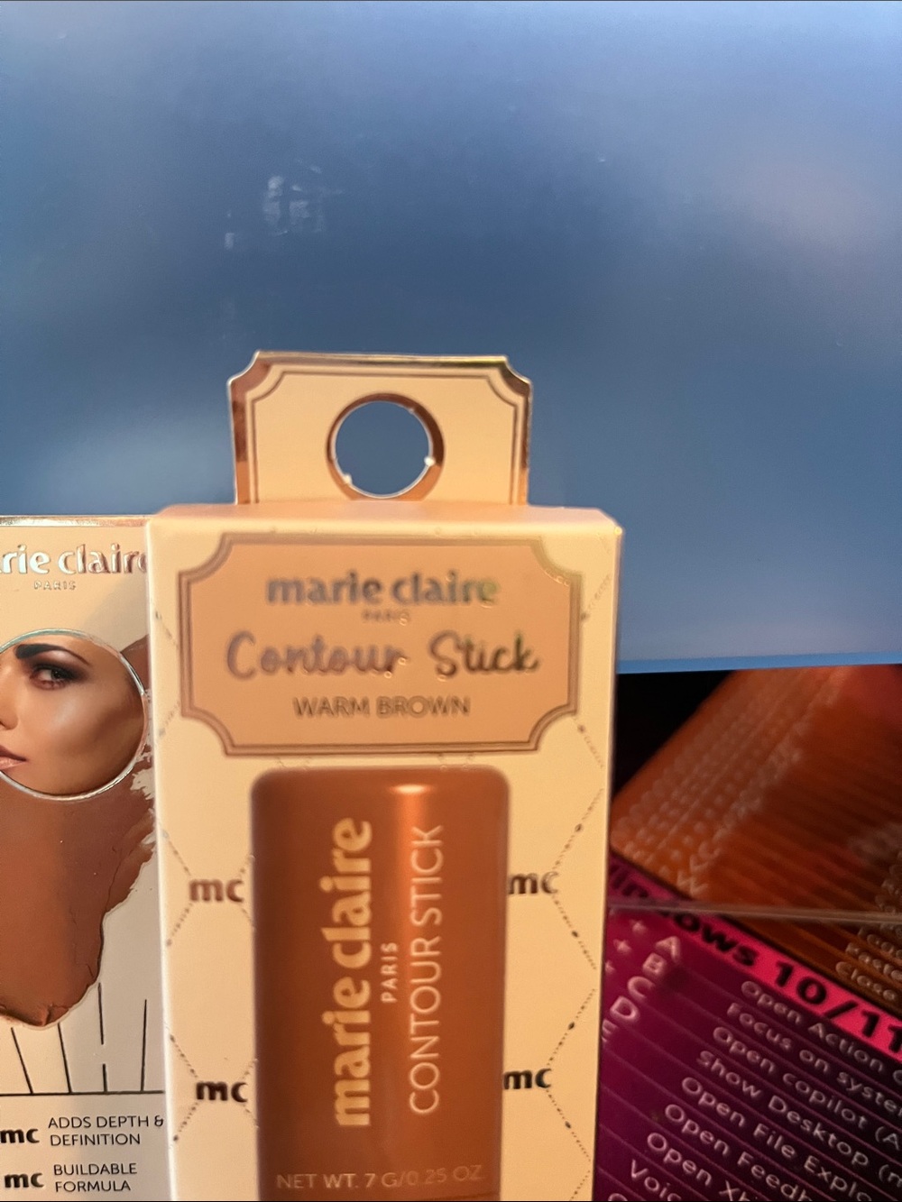 Marie Claire Warm Brown Contour Stick - Creamy Sculpting Stick - Picture 2 of 3
